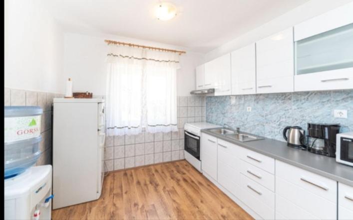 Apartman Marinovic Kaštela Buitenkant foto